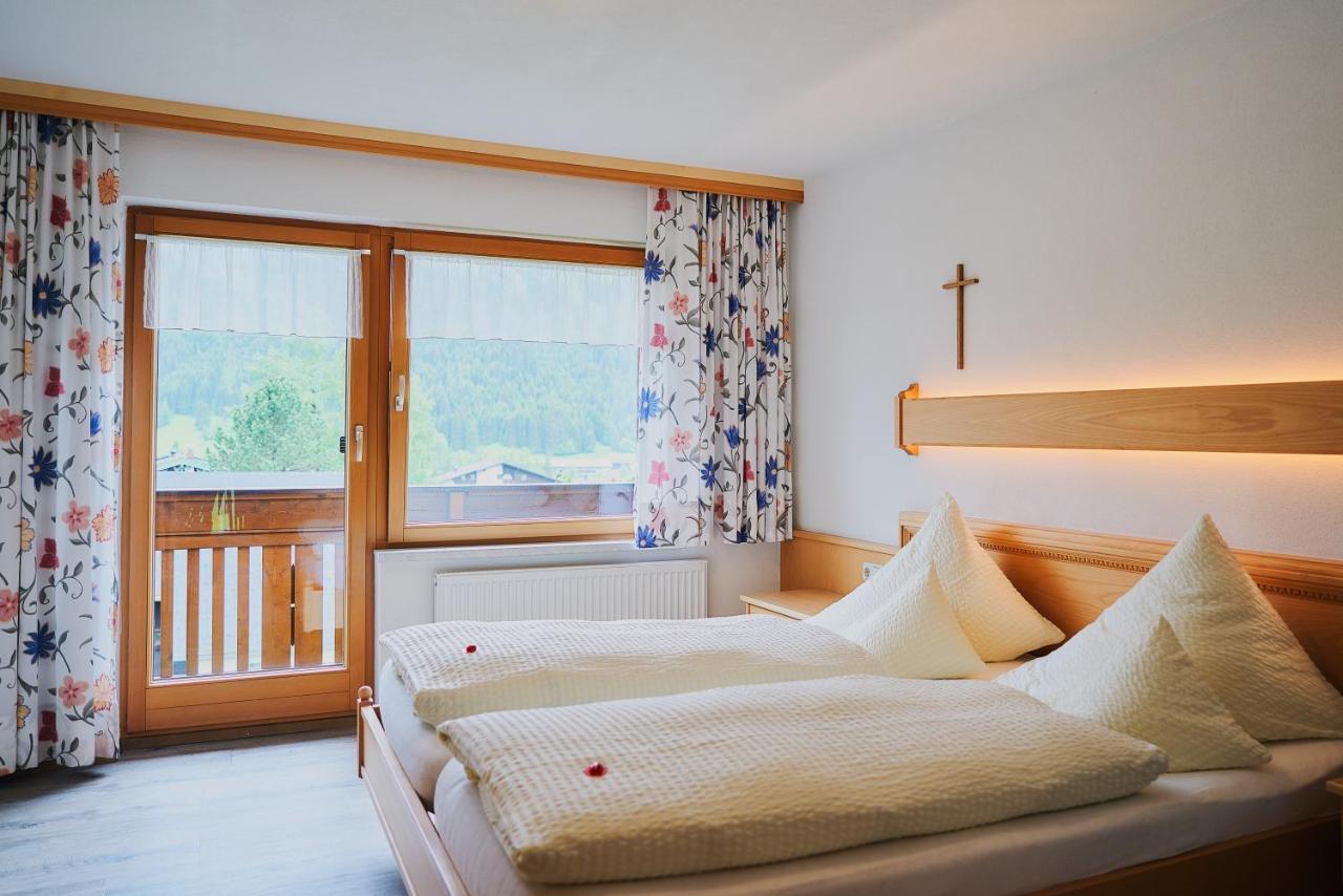 Haus Zitt Lägenhet Grän Exteriör bild