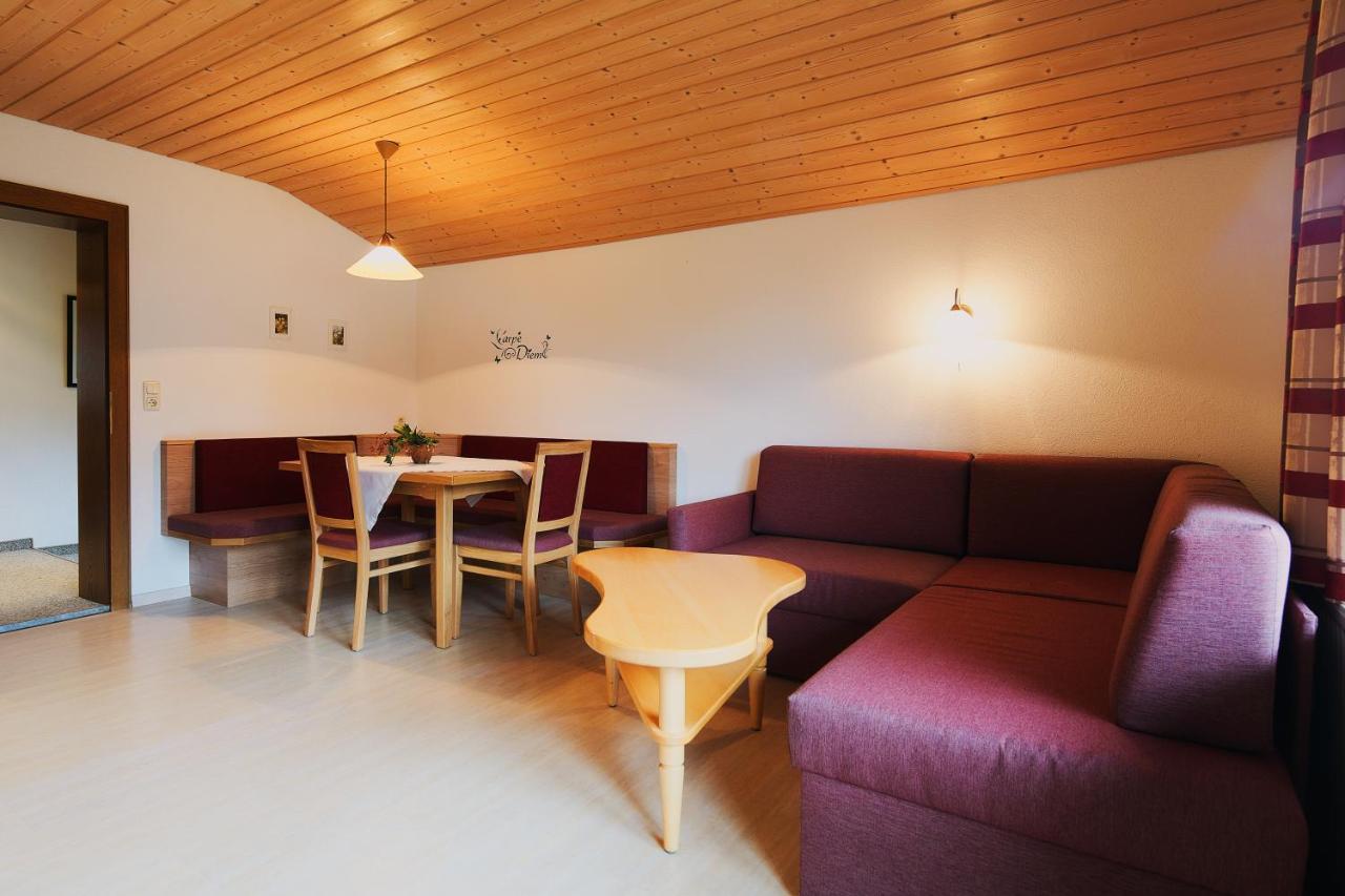 Haus Zitt Lägenhet Grän Exteriör bild